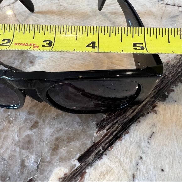 VINTAGE EUCChanel Authentic Sunglasses With Case No Scratches no sign of wear - Picture 10 of 13